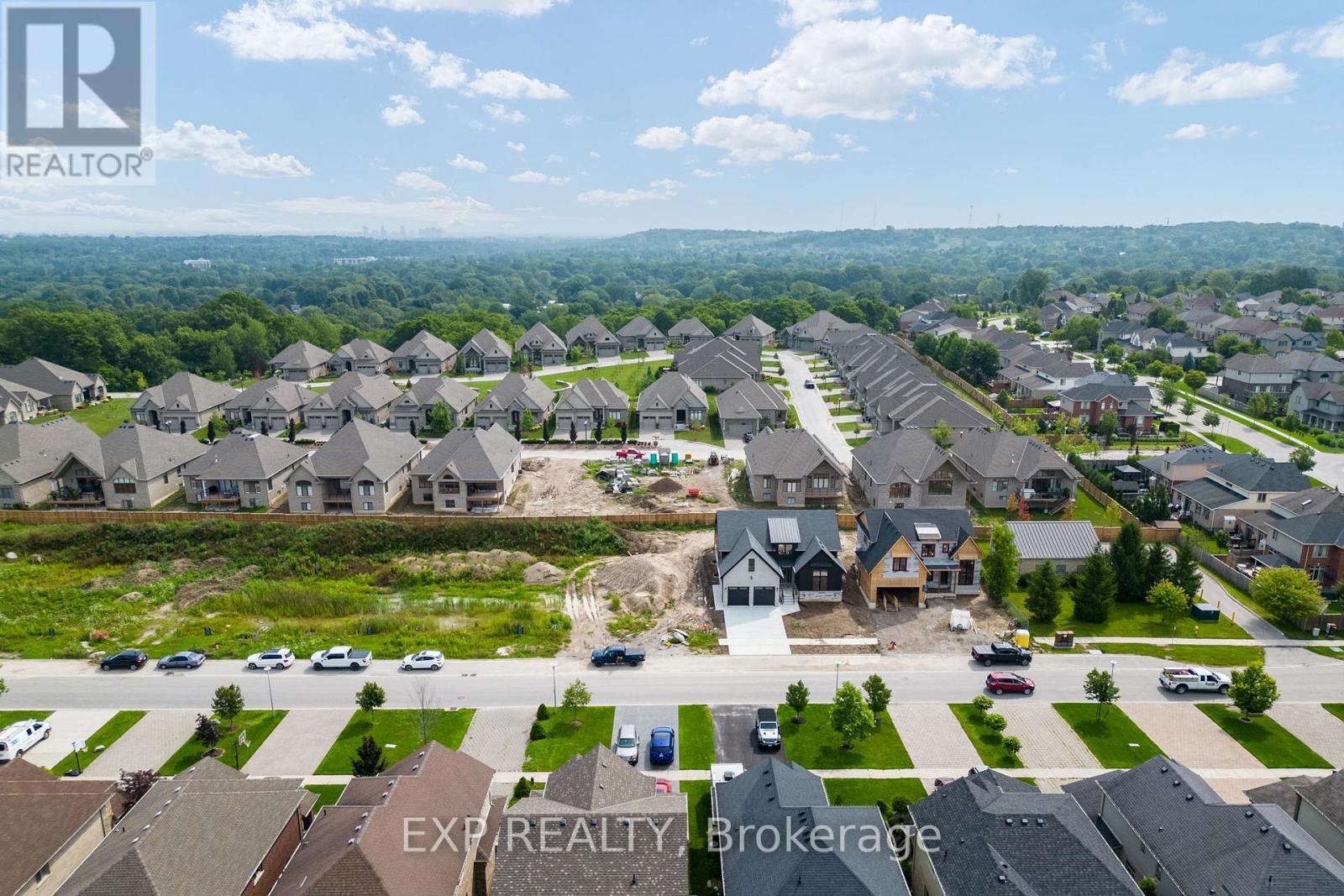 2052 Wickerson Road, London South, Ontario  N6K 4R6 - Photo 40 - X12967558