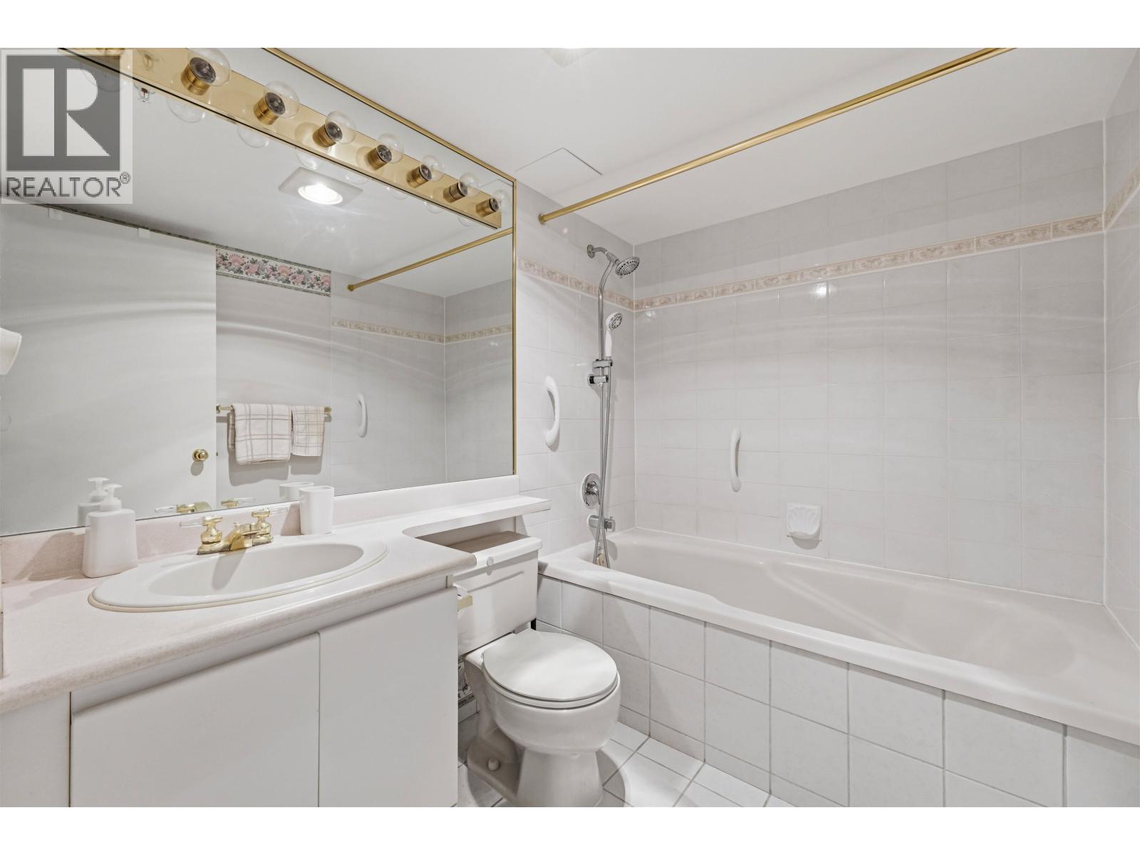 704 1190 Pipeline Road, Coquitlam, British Columbia  V3B 7T9 - Photo 13 - R3107303