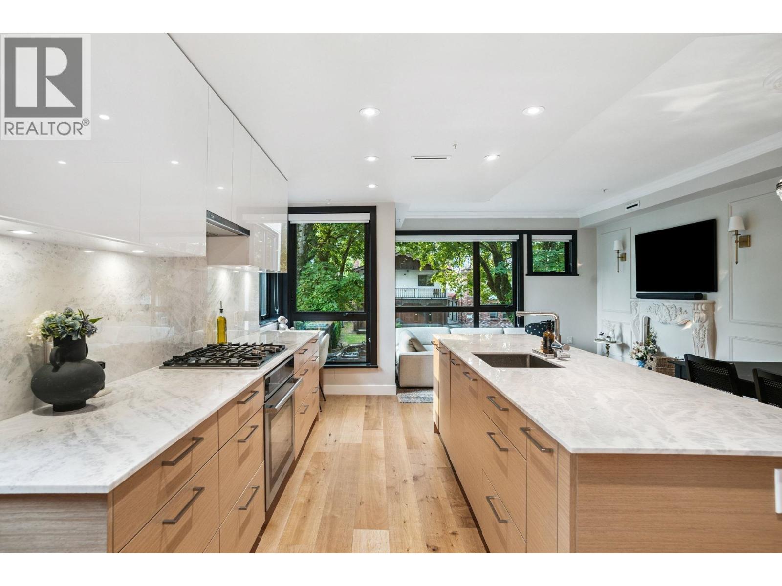 201 3669 West 11th Avenue, Vancouver, British Columbia  V6R 2K4 - Photo 13 - R3107133