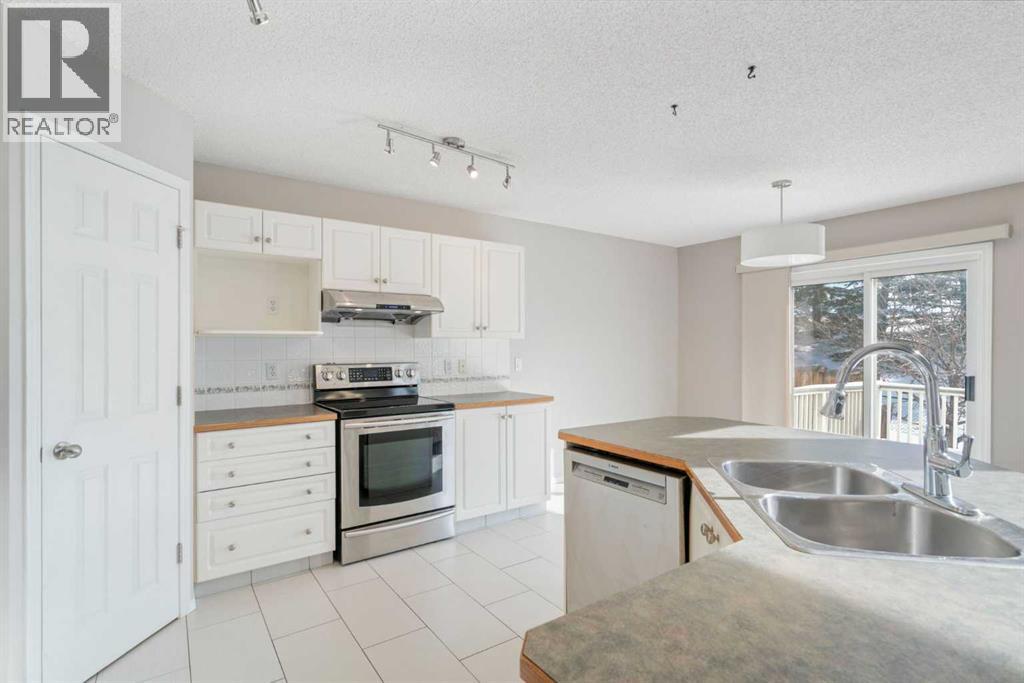 10 Arbour Stone Rise NW, Calgary, Alberta  T3G 4N2 - Photo 18 - A2299216