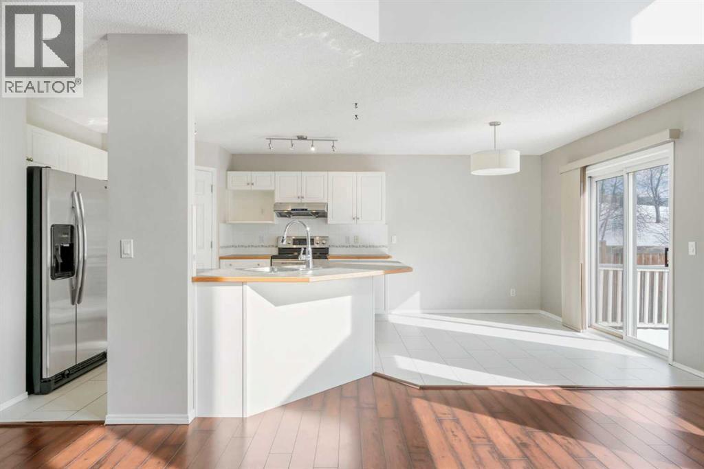 10 Arbour Stone Rise NW, Calgary, Alberta  T3G 4N2 - Photo 13 - A2299216