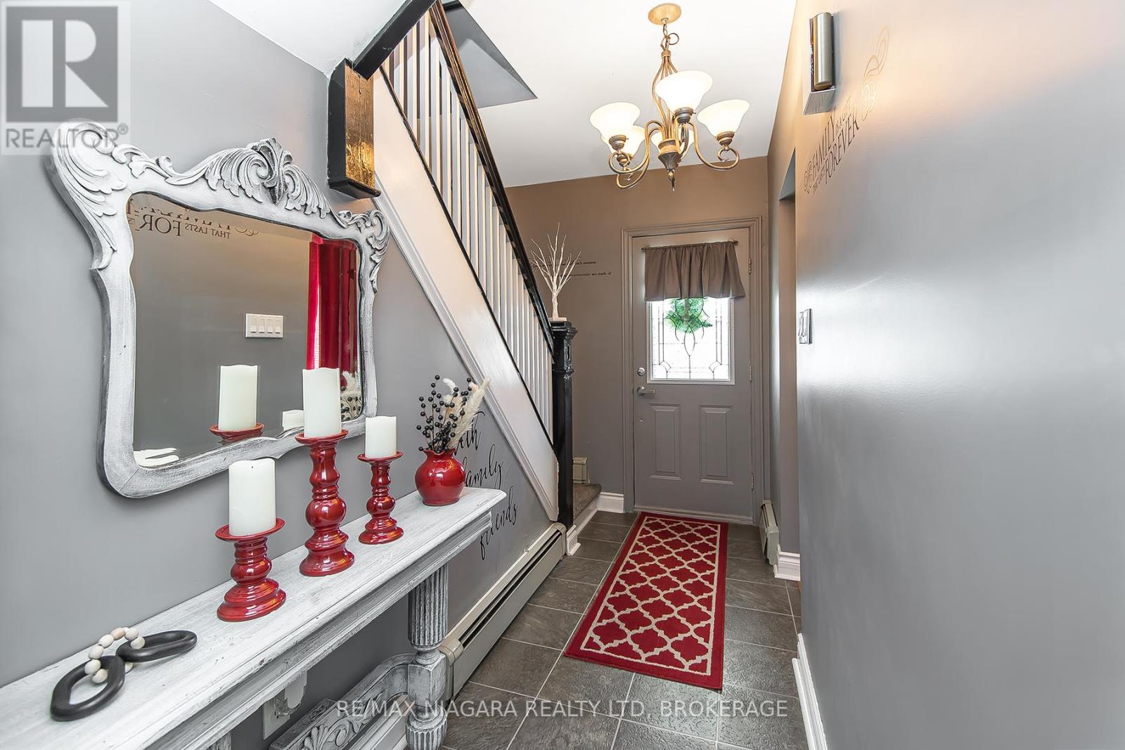 9 Beech Street, Port Colborne, Ontario  L3K 3N7 - Photo 11 - X12870192