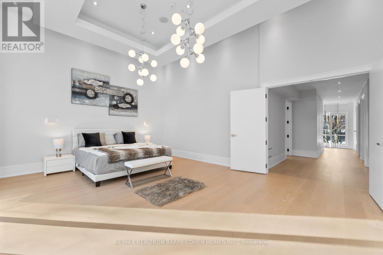 615 Briar Hill Avenue, Toronto, Ontario  M5N 1N4 - Photo 14 - C12967468