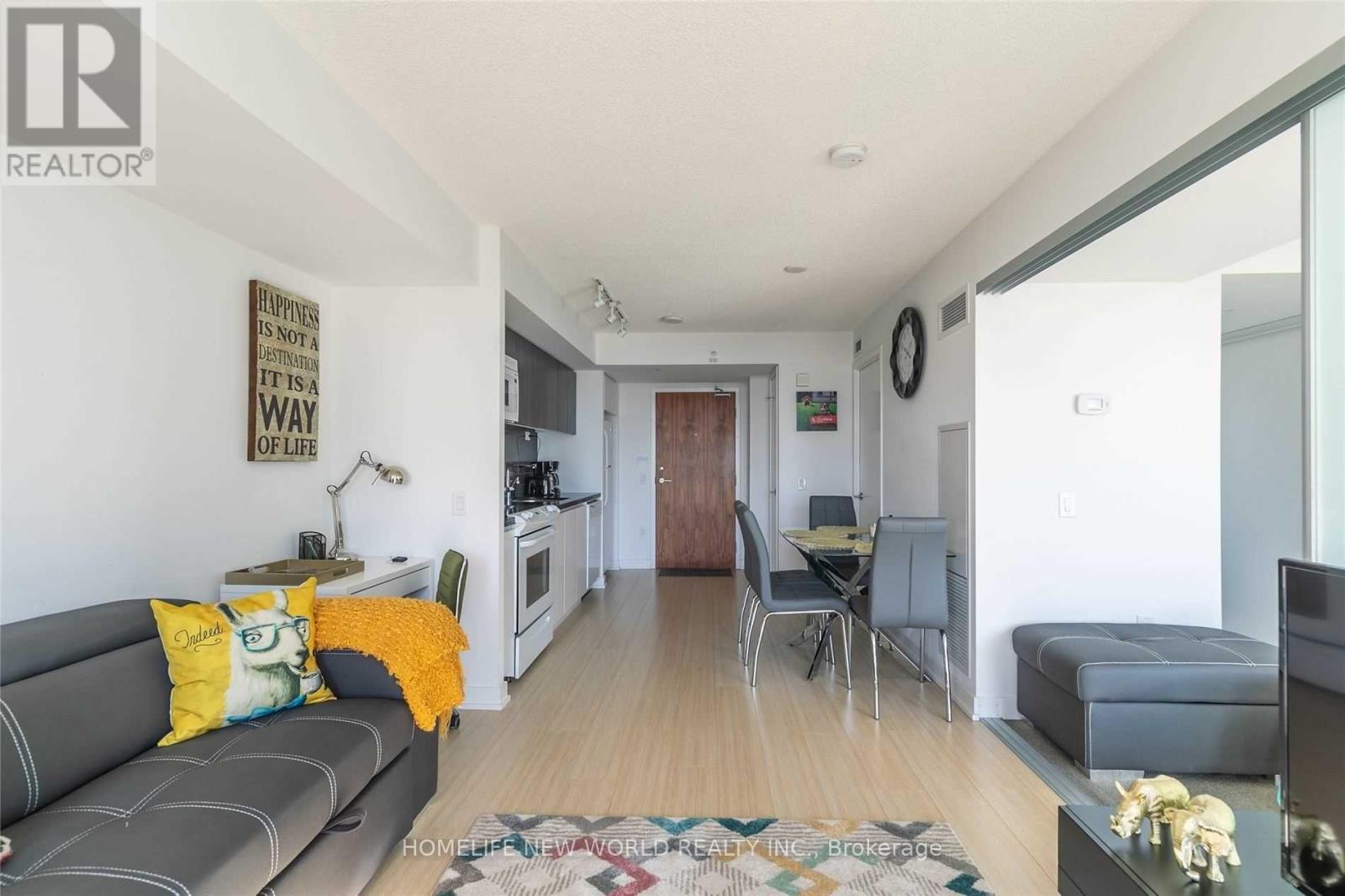 3611 - 75 Queens Wharf Road, Toronto, Ontario  M5V 0J8 - Photo 10 - C12967474