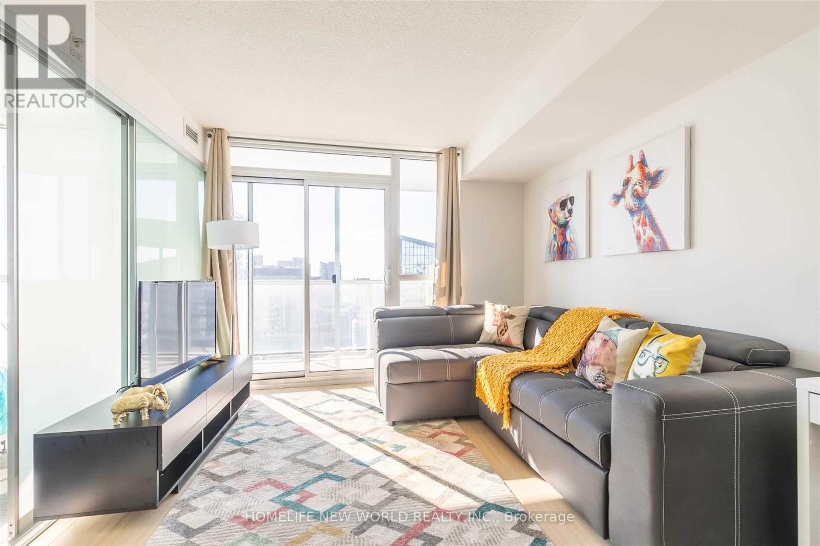 3611 - 75 Queens Wharf Road, Toronto, Ontario  M5V 0J8 - Photo 16 - C12967474