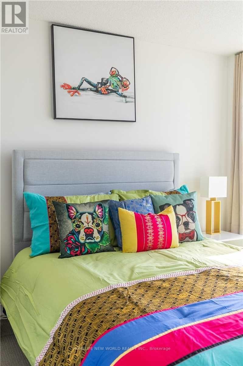 3611 - 75 Queens Wharf Road, Toronto, Ontario  M5V 0J8 - Photo 27 - C12967474