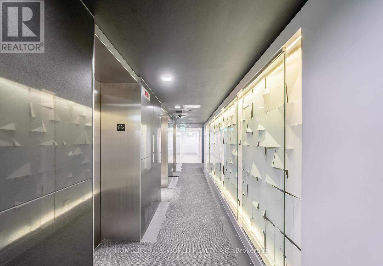 3611 - 75 Queens Wharf Road, Toronto, Ontario  M5V 0J8 - Photo 4 - C12967474