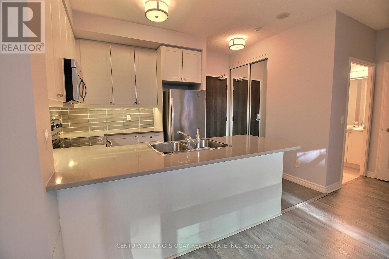 202 - 25 Lower Simcoe Street, Toronto, Ontario  M5J 3A1 - Photo 8 - C12967514