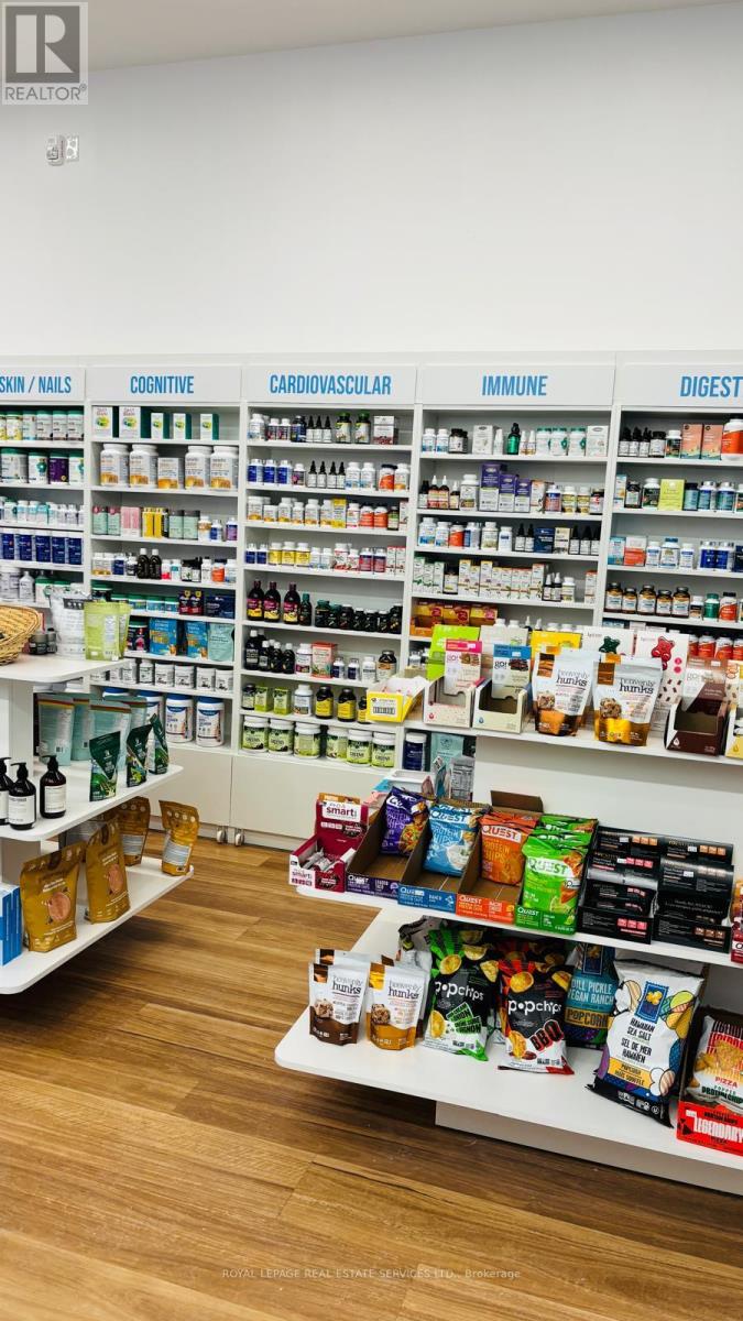 120 Bloor Street E, Toronto, Ontario  N4W 1B7 - Photo 6 - C12967548