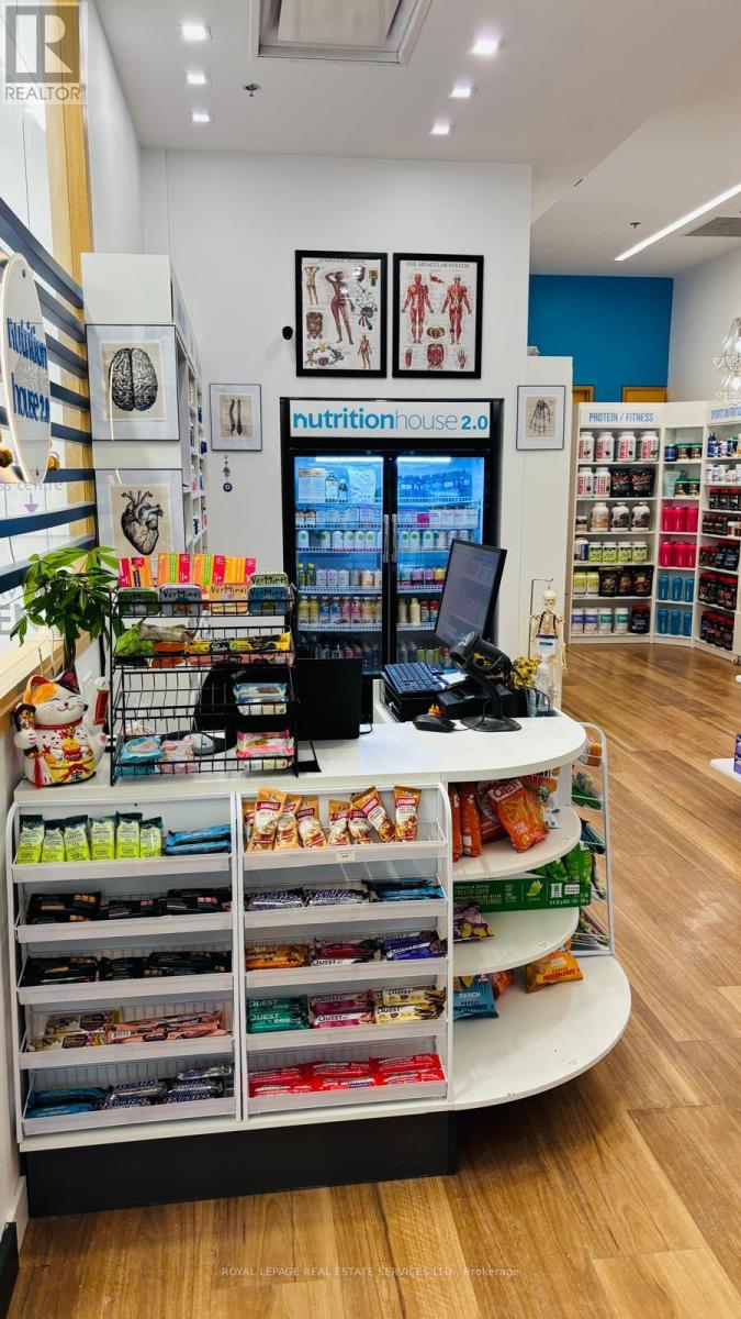 120 Bloor Street E, Toronto, Ontario  N4W 1B7 - Photo 7 - C12967548