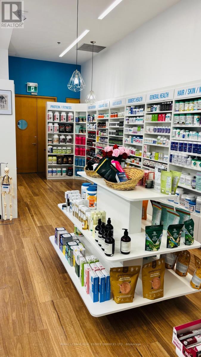 120 Bloor Street E, Toronto, Ontario  N4W 1B7 - Photo 9 - C12967548