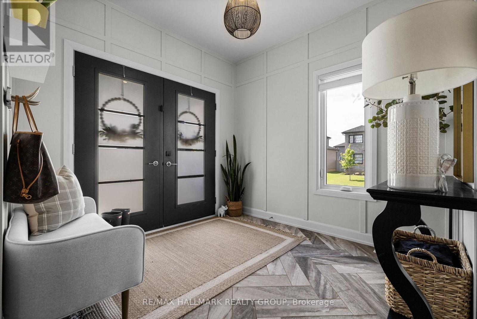 104 Duncanville Street, Russell, Ontario  K4R 0G3 - Photo 3 - X12967564