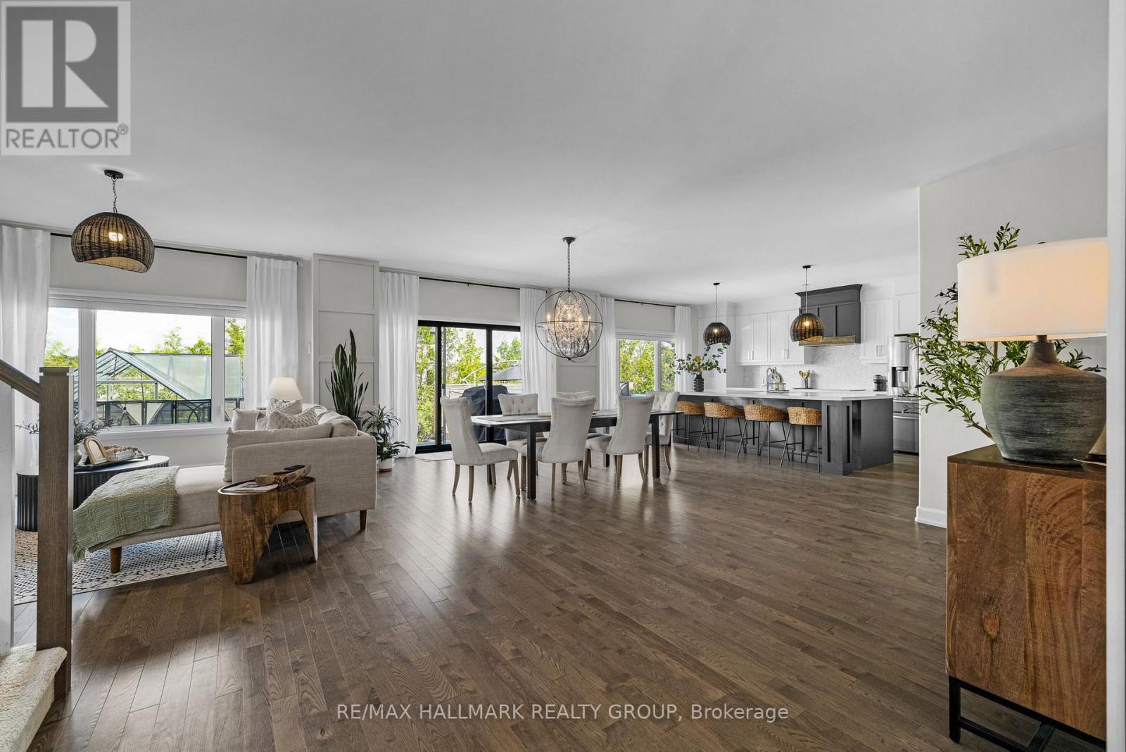 104 Duncanville Street, Russell, Ontario  K4R 0G3 - Photo 4 - X12967564