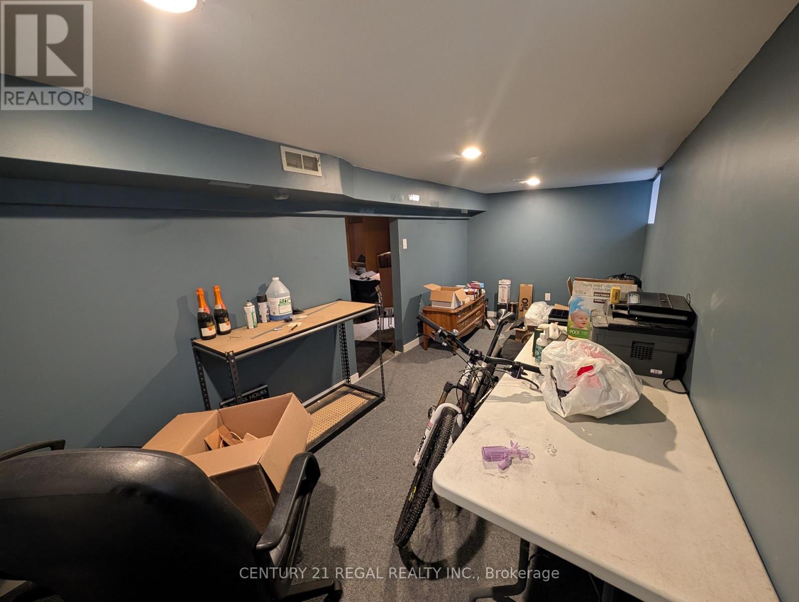 Main - 923 Kingston Road, Toronto, Ontario  M4E 1S6 - Photo 10 - E12967452
