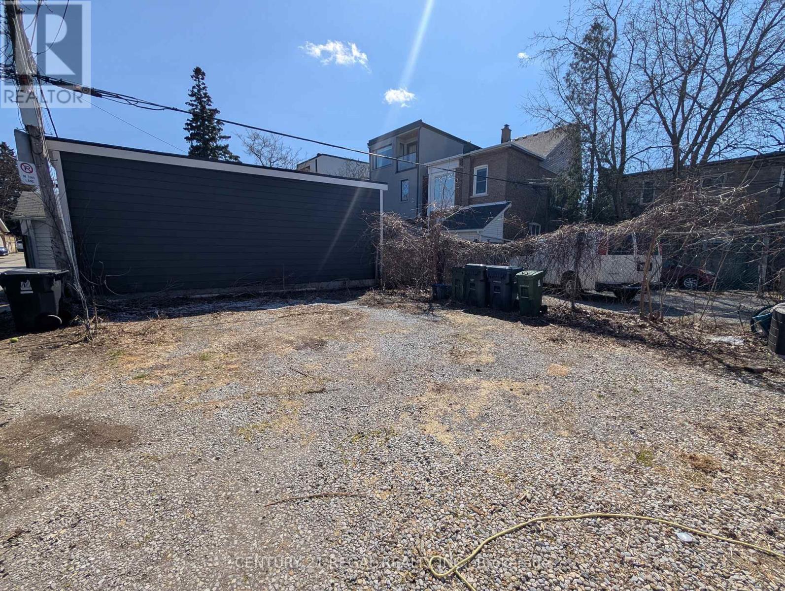 Main - 923 Kingston Road, Toronto, Ontario  M4E 1S6 - Photo 14 - E12967452