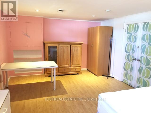 26 Arbutus Crescent, Toronto, Ontario  M1P 1W9 - Photo 19 - E12967478