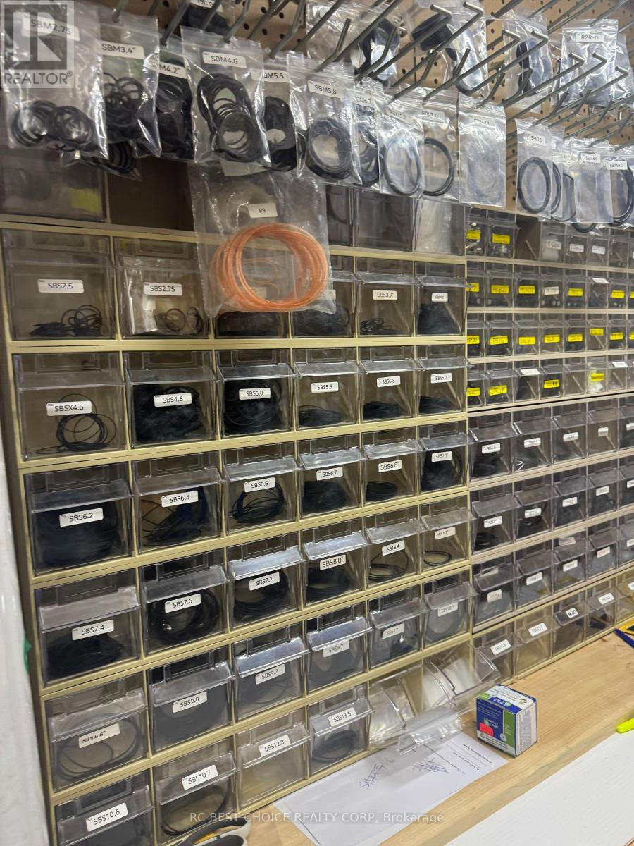 101 - 300 Coxwell Avenue, Toronto, Ontario  M4L 3B6 - Photo 15 - E12967506