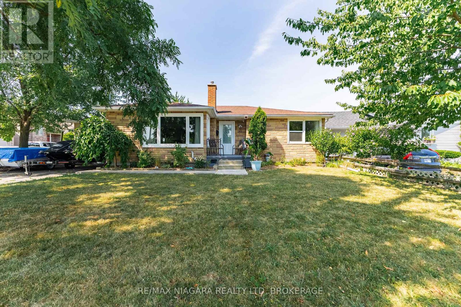 63 MOFFATT STREET, St. Catharines, Ontario