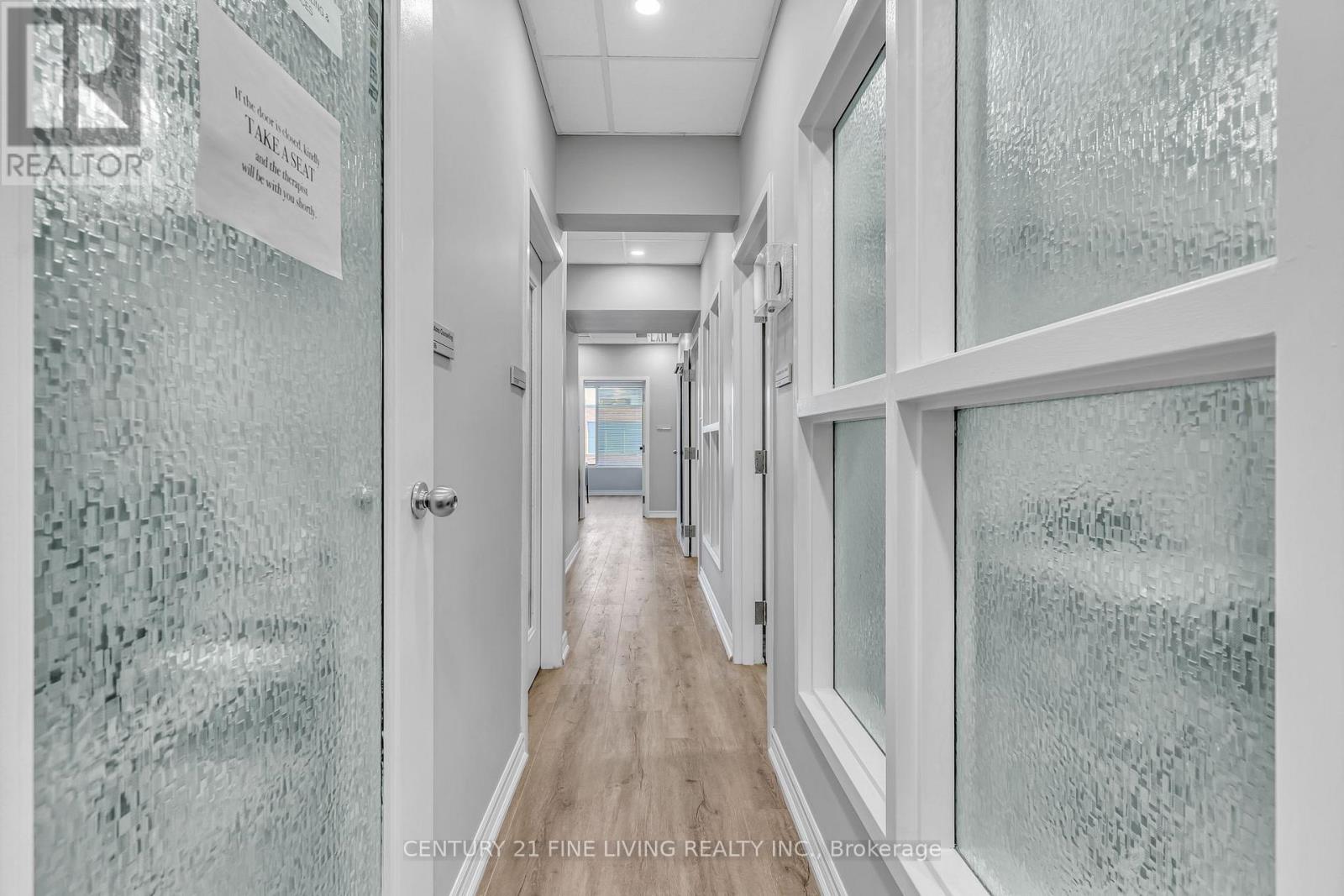 4-205 - 115 Woodstream Boulevard, Vaughan, Ontario  L4L 8K5 - Photo 14 - N12967512