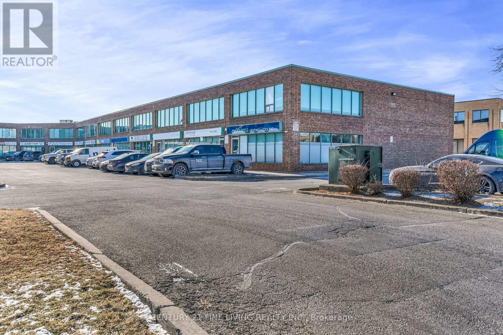 4-205 - 115 Woodstream Boulevard, Vaughan, Ontario  L4L 8K5 - Photo 19 - N12967512