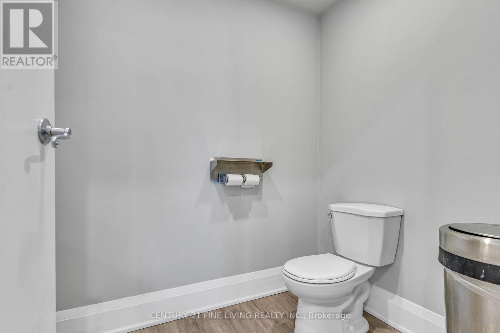 4-205 - 115 Woodstream Boulevard, Vaughan, Ontario  L4L 8K5 - Photo 9 - N12967512