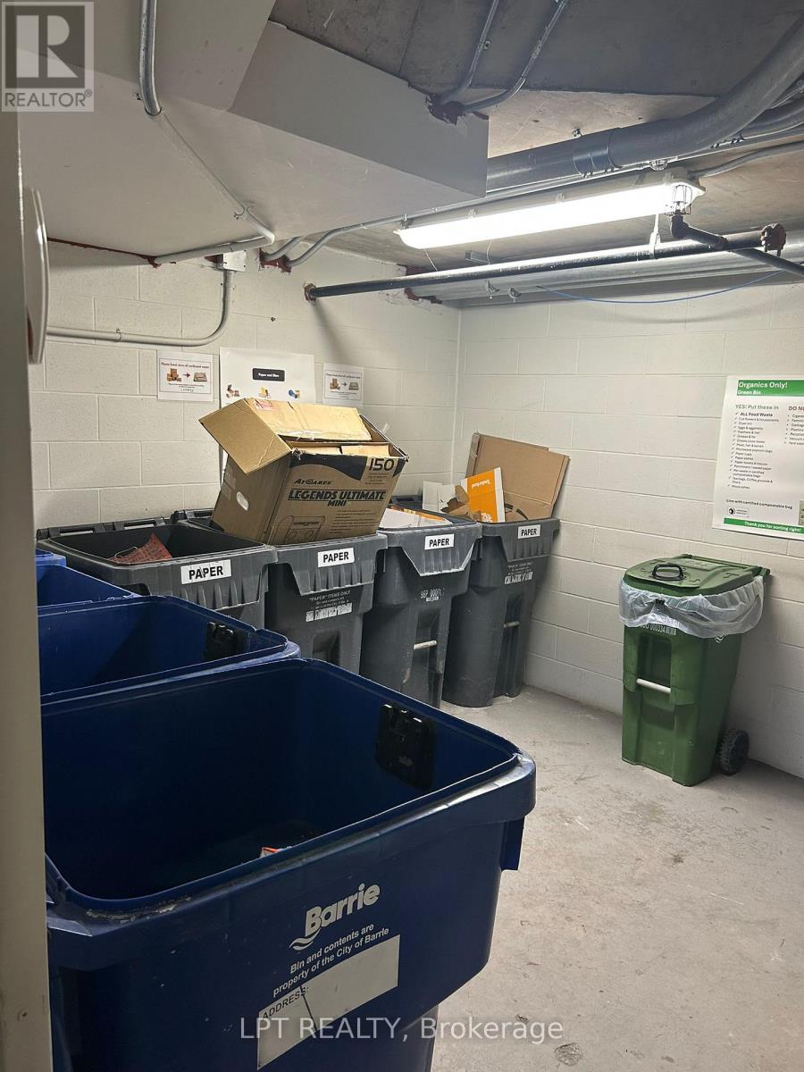 218 - 58 Lakeside Terr, Barrie, Ontario  L4M 0L5 - Photo 28 - S12967520