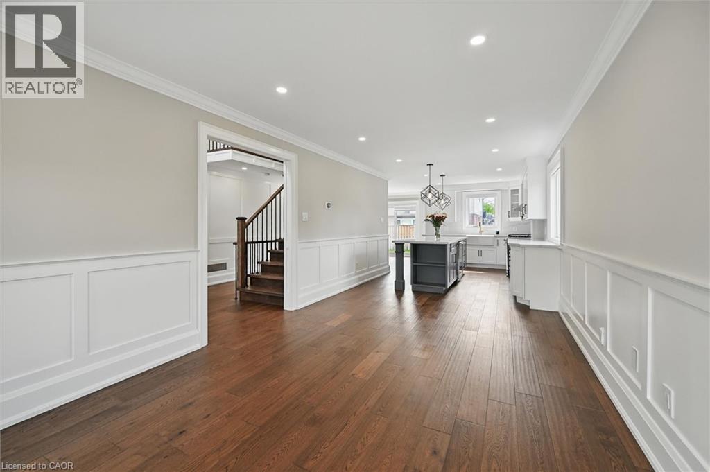 7 Grandview Avenue, Stoney Creek, Ontario  L8E 5A5 - Photo 7 - 40816547