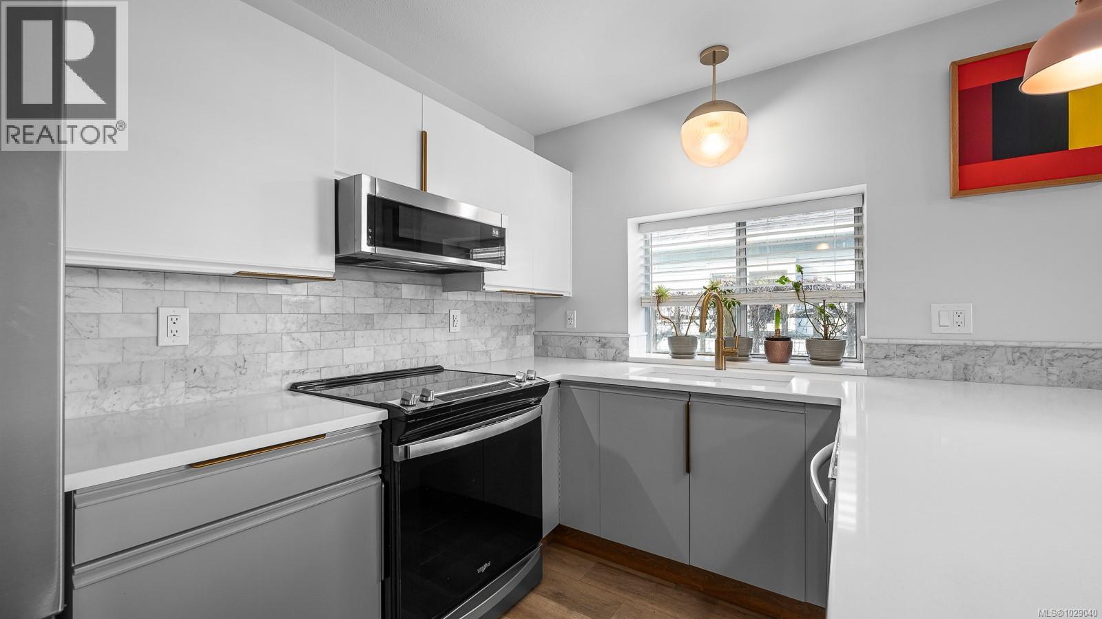 660 25th St, Courtenay, British Columbia  V9N 8J3 - Photo 16 - 1029040