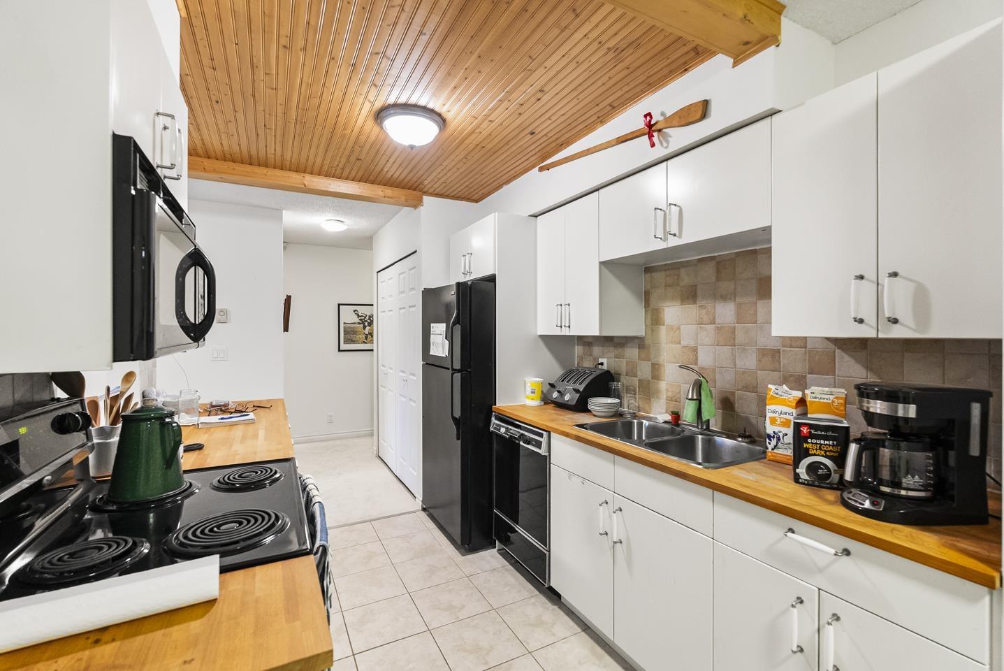 2207 10620 150 Street, Surrey, British Columbia  V3R 7K3 - Photo 9 - R3107603