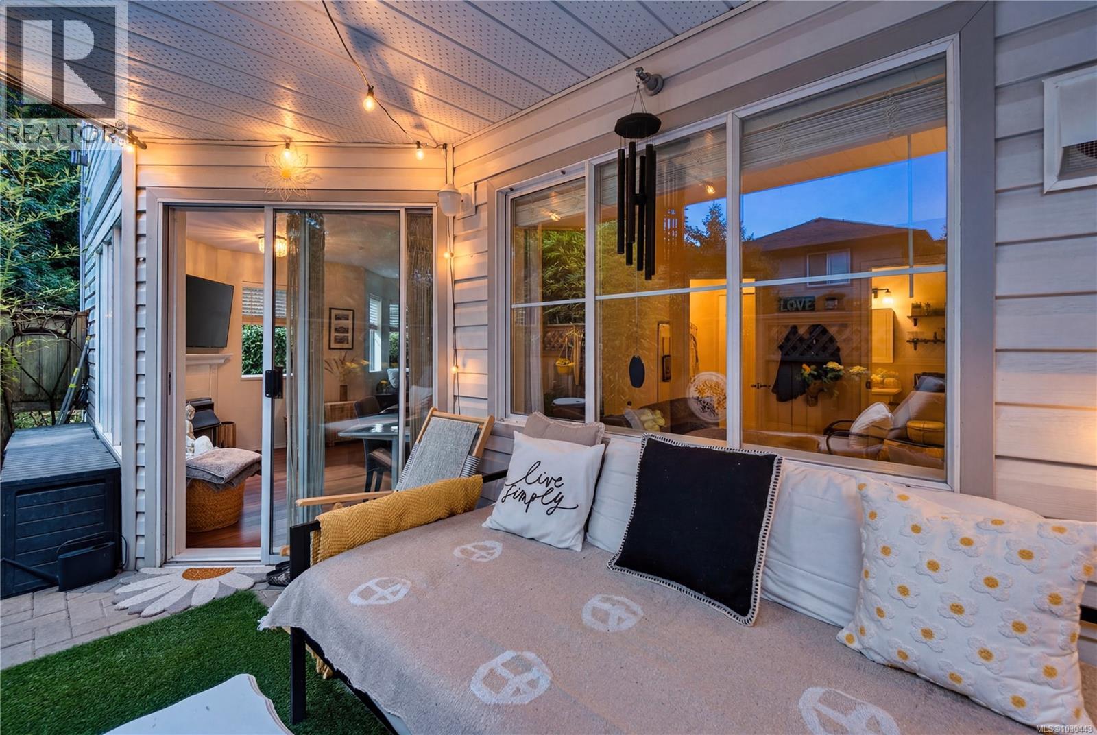 109 24 Prideaux St, Nanaimo, British Columbia  V9R 2M4 - Photo 4 - 1030443