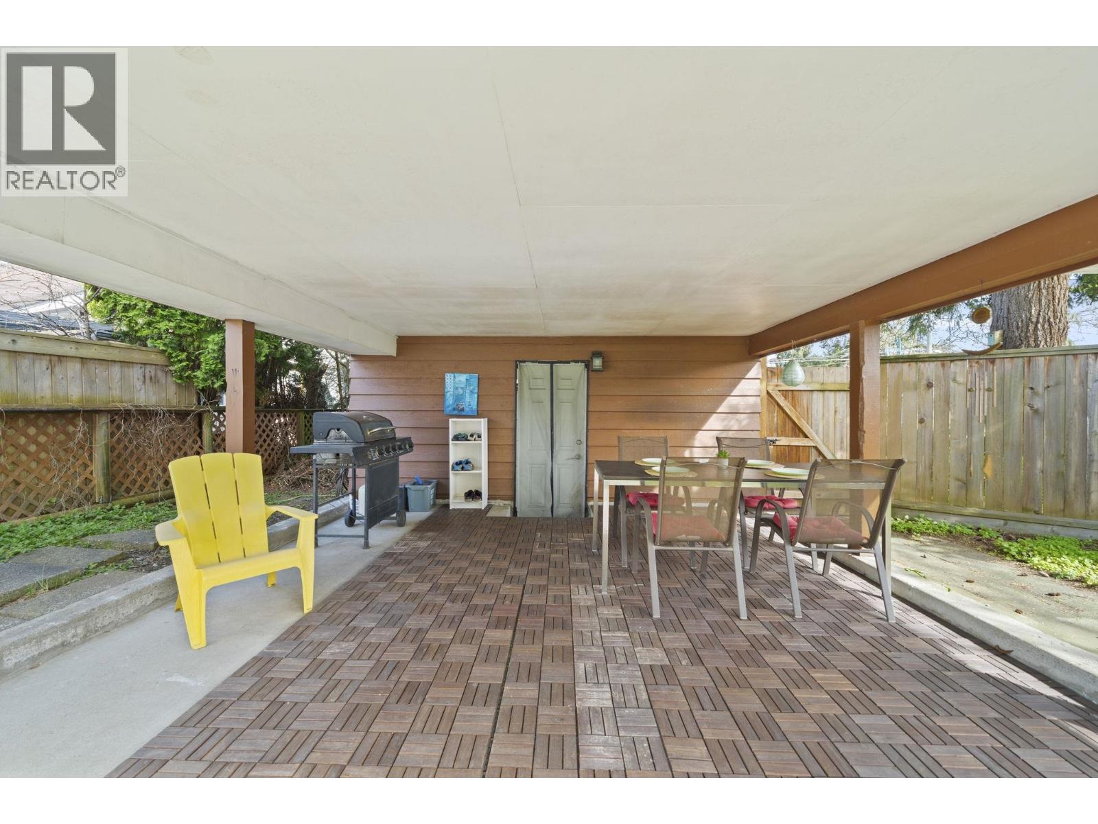 2250 Hawthorne Avenue, Port Coquitlam, British Columbia  V3C 1W8 - Photo 36 - R3107563