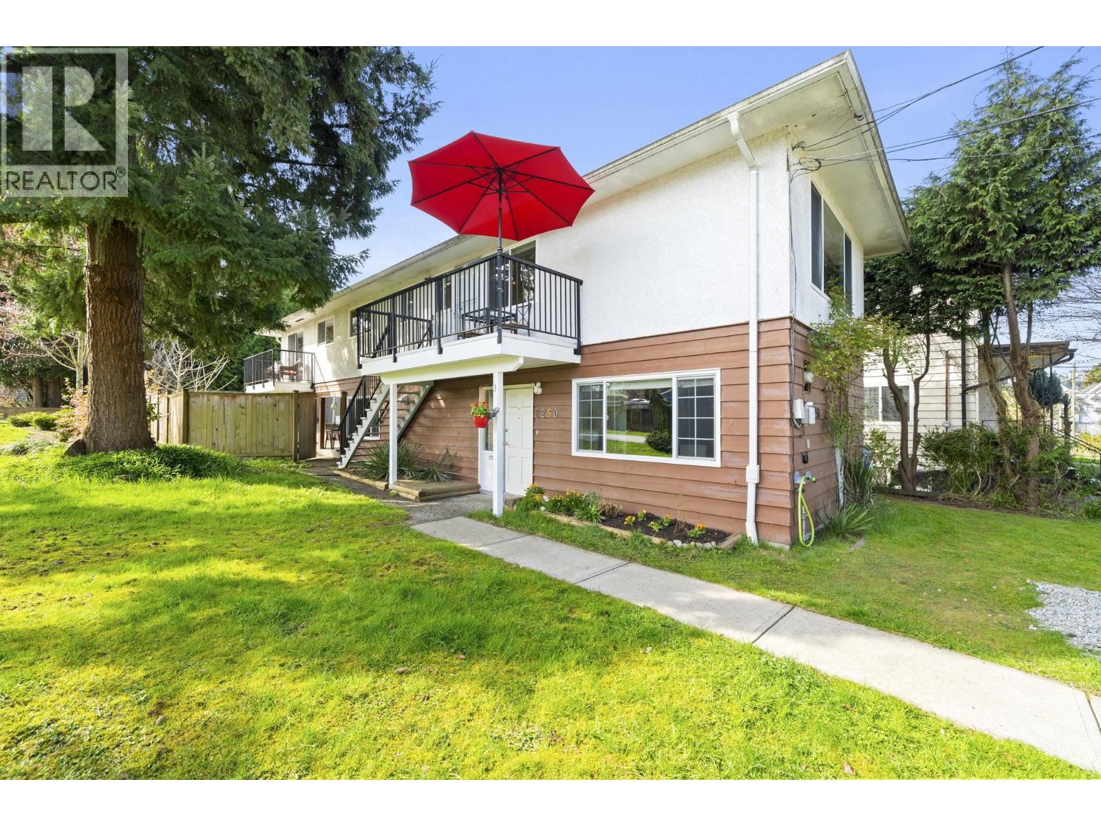 2250 HAWTHORNE AVENUE, Port Coquitlam, British Columbia