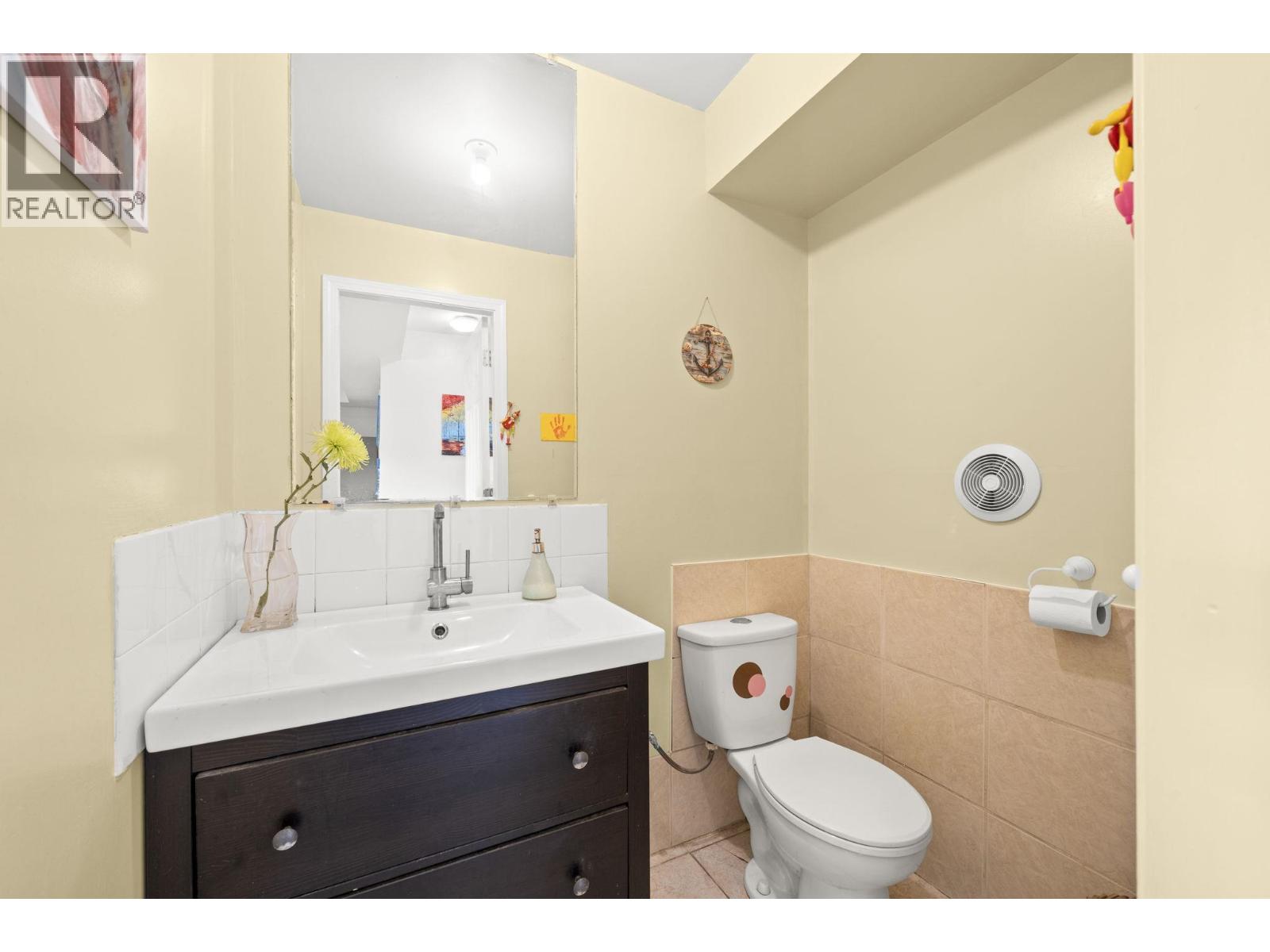 2250 Hawthorne Avenue, Port Coquitlam, British Columbia  V3C 1W8 - Photo 27 - R3107563