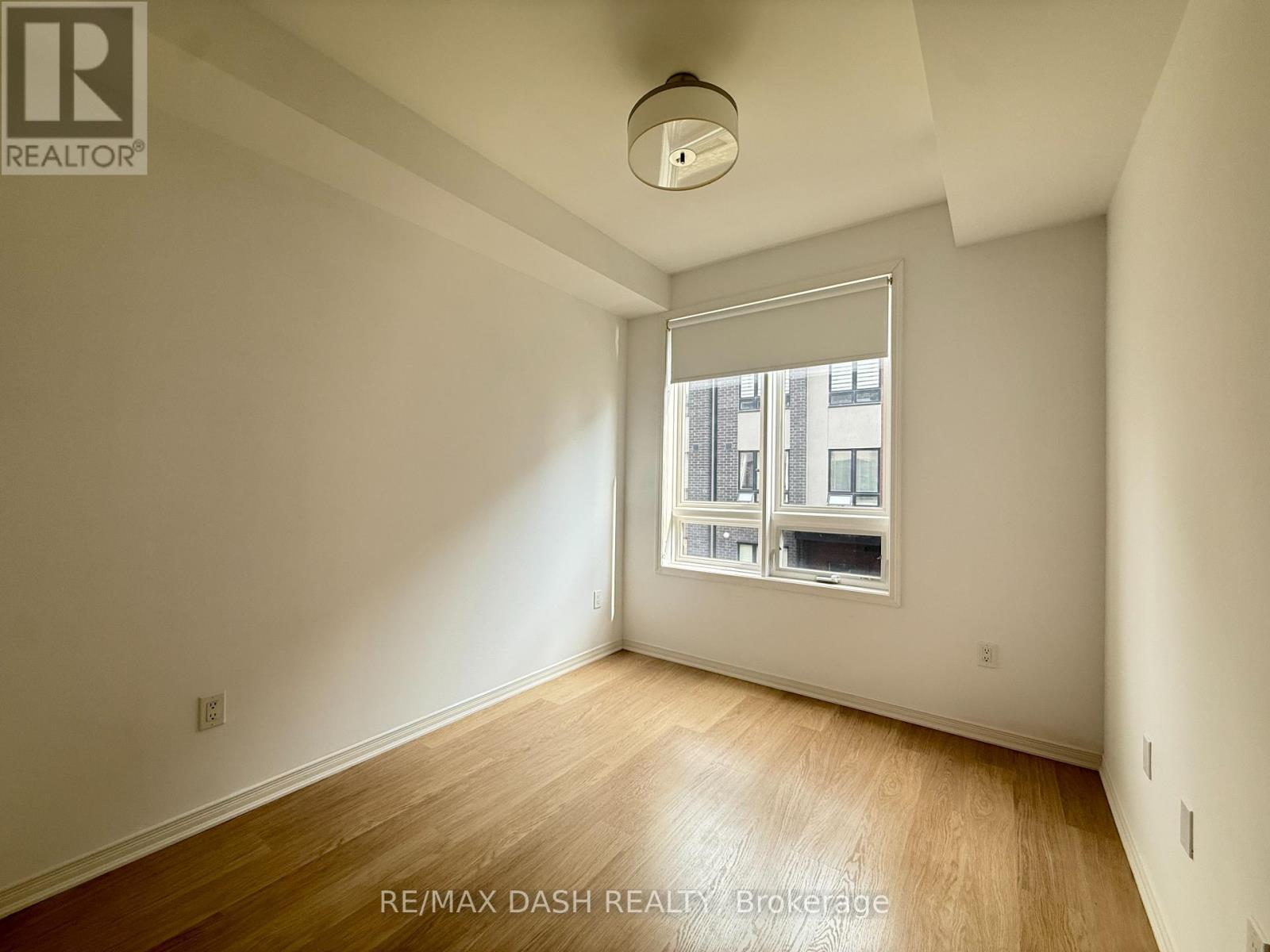 204 - 1130 Briar Hill Avenue, Toronto, Ontario  M6B 0A9 - Photo 24 - W12967448