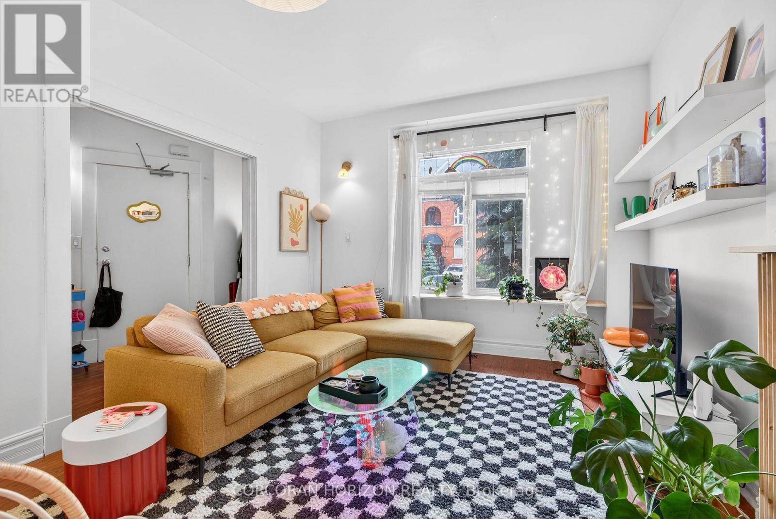 256 Keele Street, Toronto, Ontario M6P 2K3 - Photo 2 - W12967502