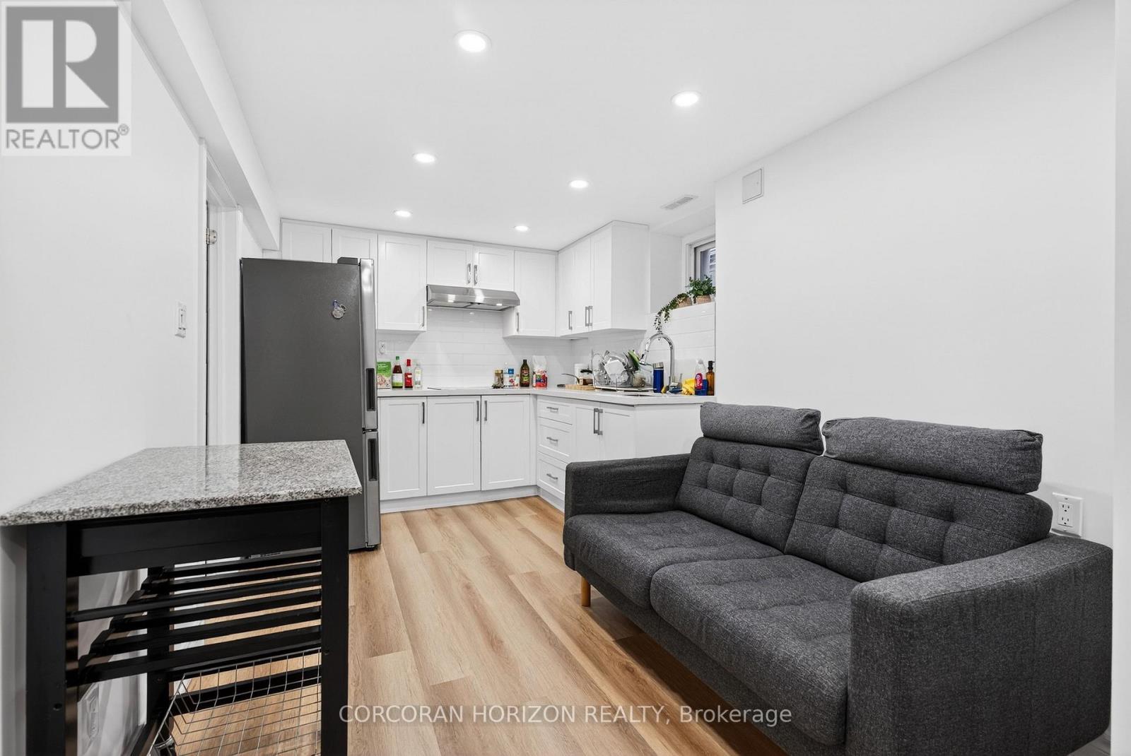 256 Keele Street, Toronto, Ontario M6P 2K3 - Photo 22 - W12967502