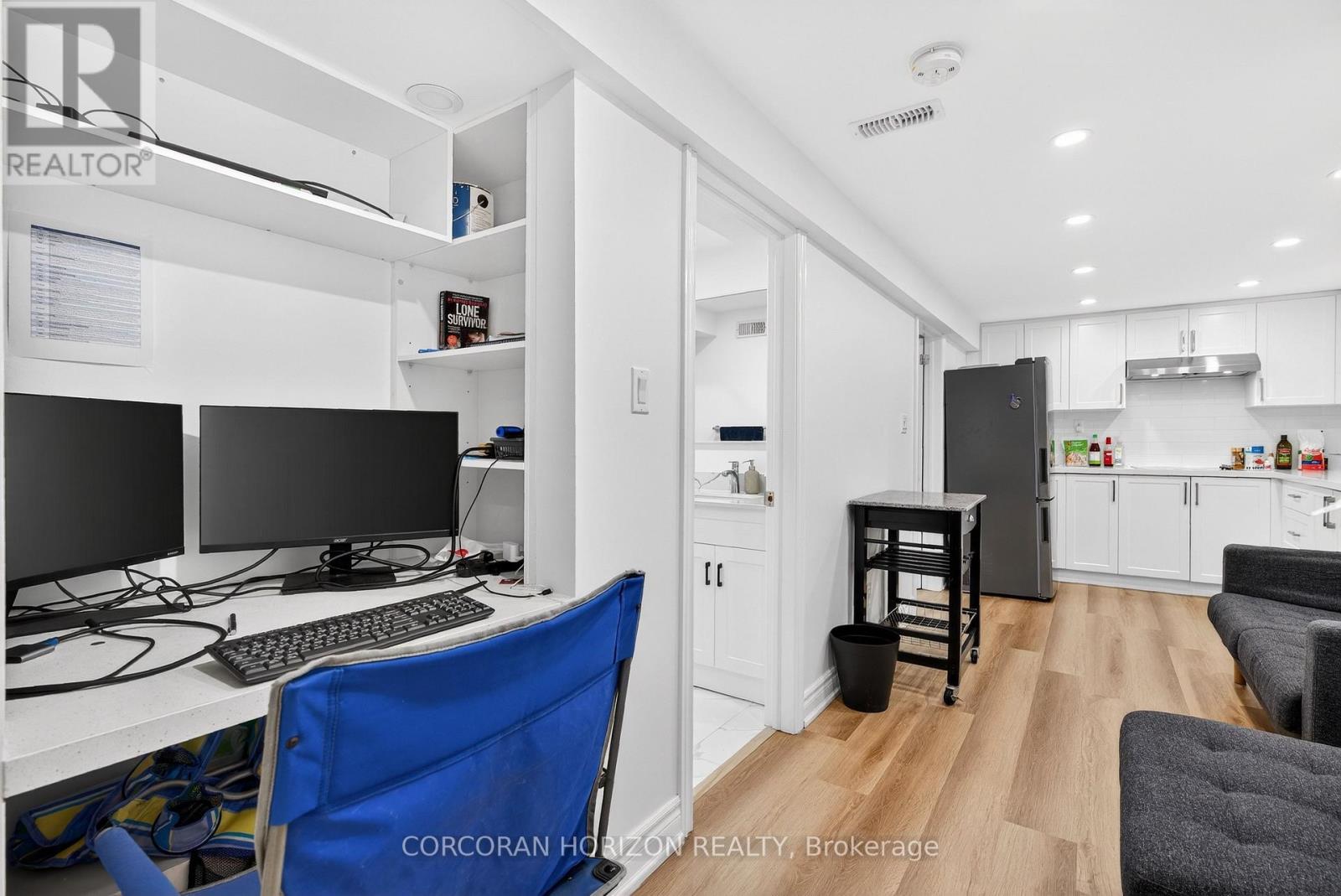 256 Keele Street, Toronto, Ontario M6P 2K3 - Photo 23 - W12967502