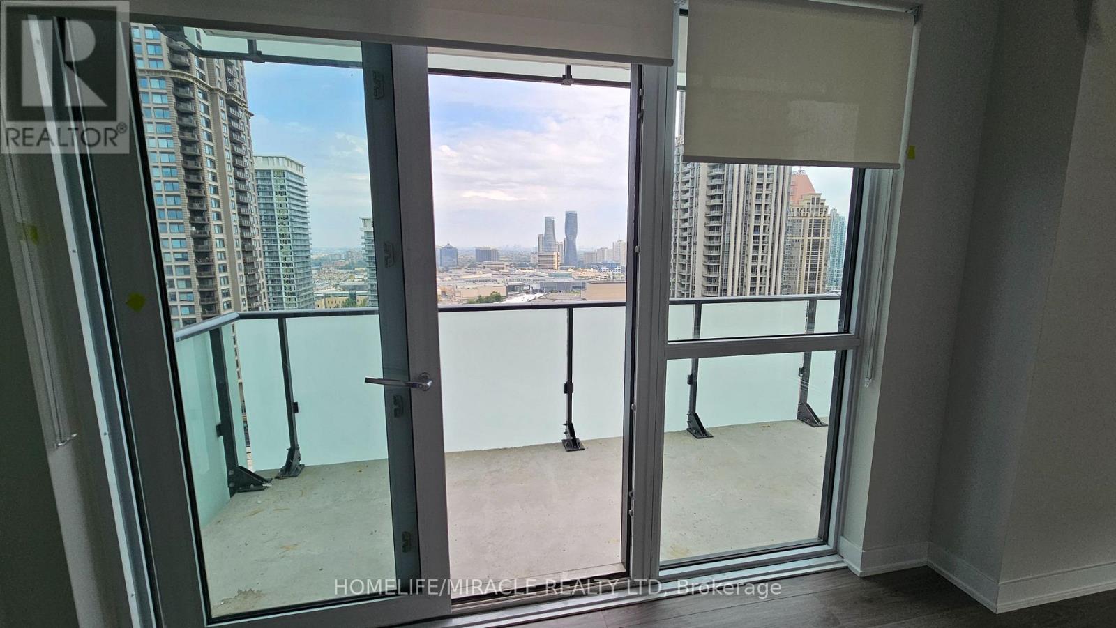 1906 - 4130 Parkside Village Drive, Mississauga, Ontario  L5B 0L7 - Photo 21 - W12967580