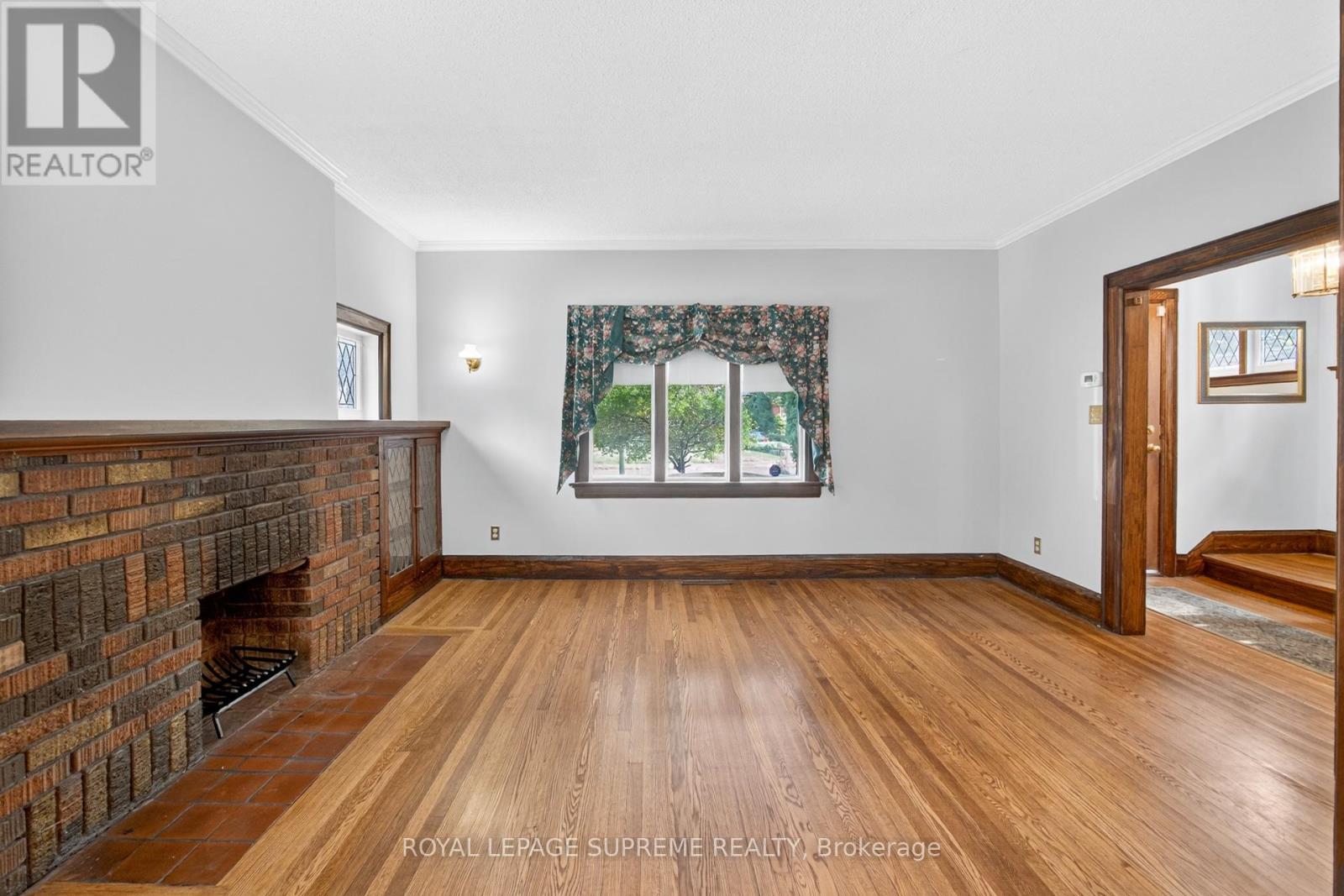 10 King Street Crescent, Toronto, Ontario  M9N 1K6 - Photo 13 - W12967584