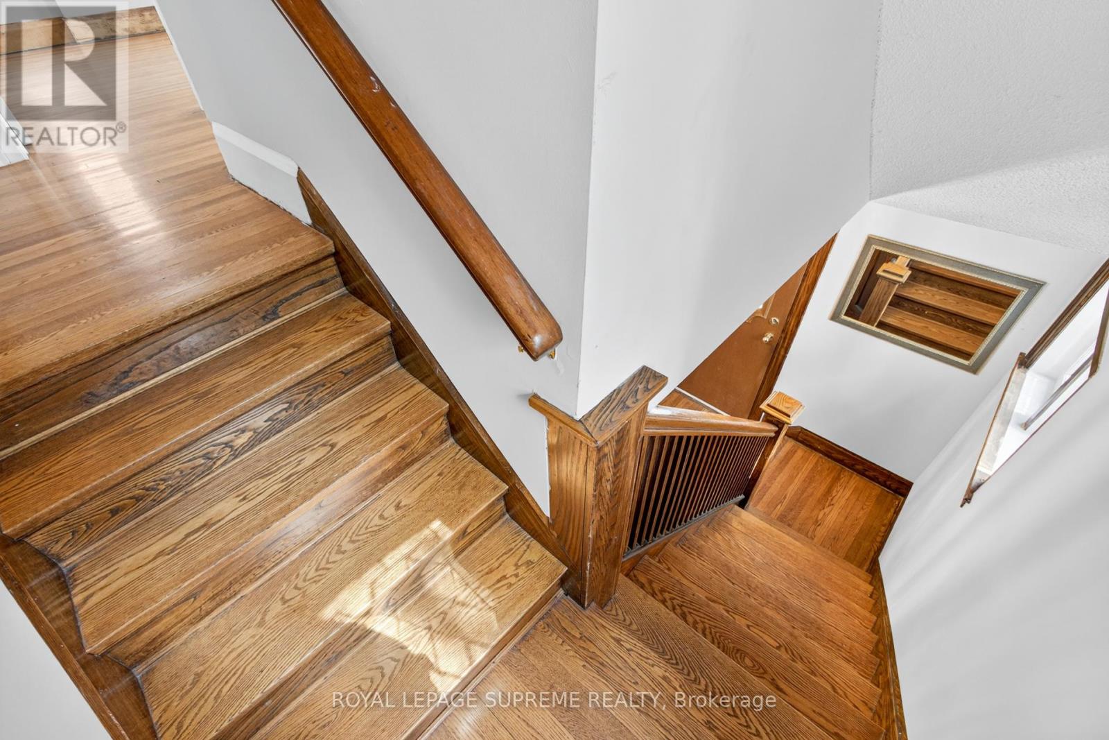 10 King Street Crescent, Toronto, Ontario  M9N 1K6 - Photo 29 - W12967584