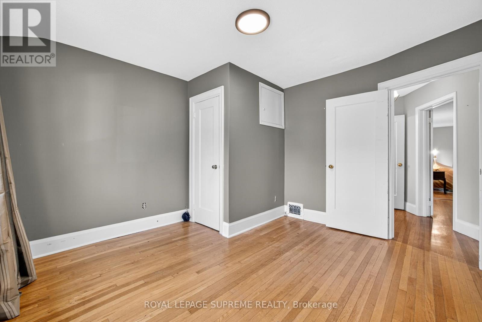 10 King Street Crescent, Toronto, Ontario  M9N 1K6 - Photo 36 - W12967584