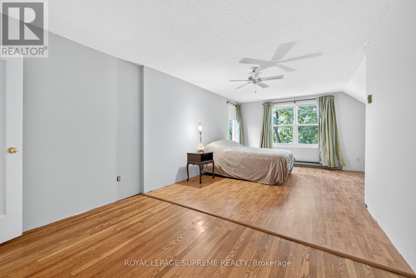 10 King Street Crescent, Toronto, Ontario  M9N 1K6 - Photo 38 - W12967584