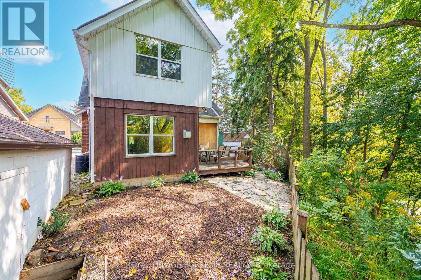 10 King Street Crescent, Toronto, Ontario  M9N 1K6 - Photo 48 - W12967584