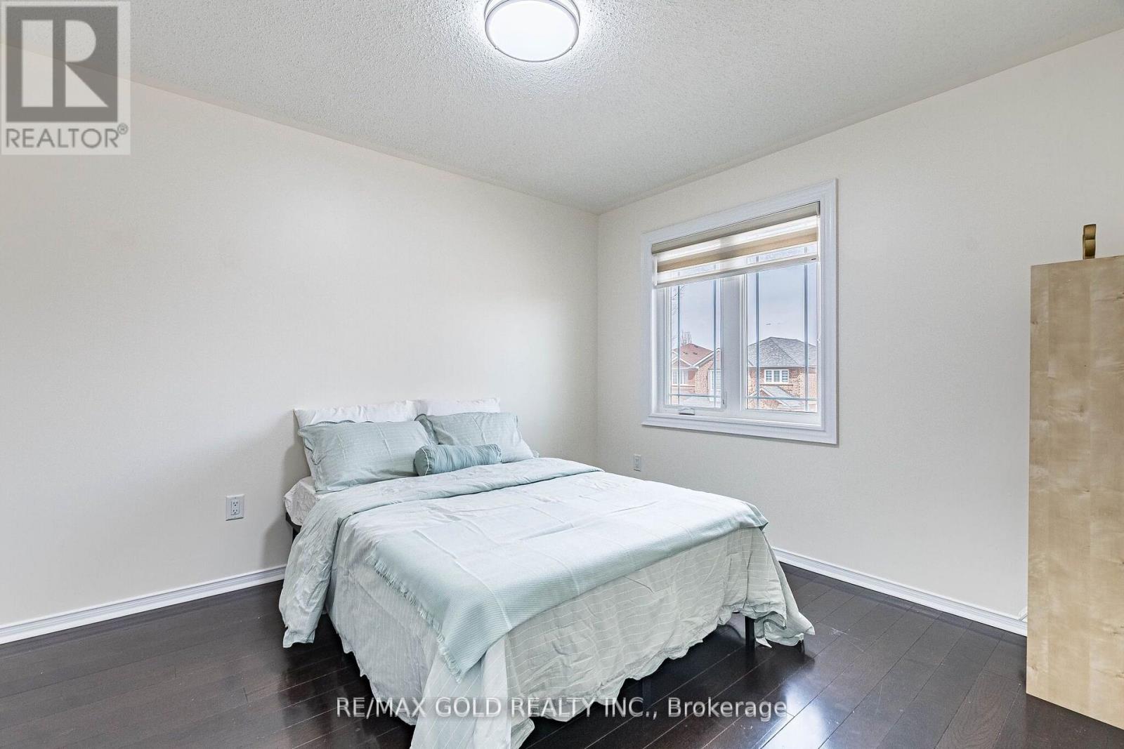 26 Waterdale Road, Brampton, Ontario  L7A 1S3 - Photo 35 - W12967594