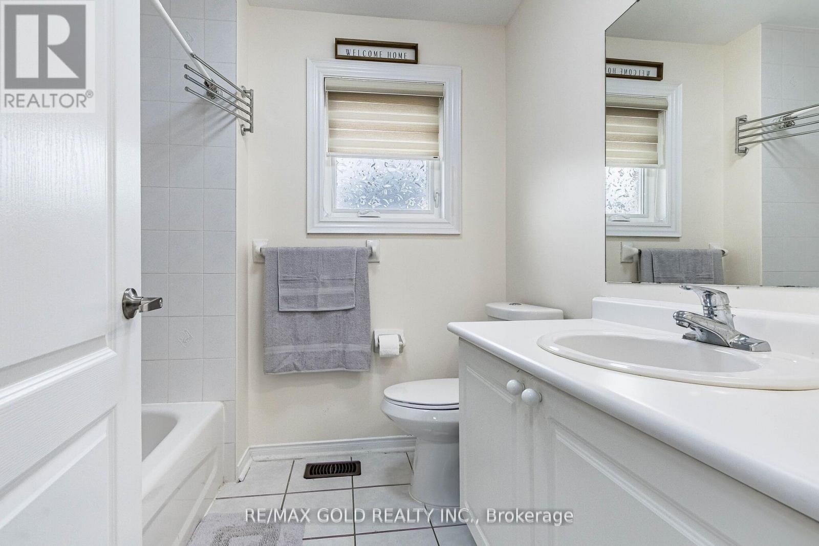 26 Waterdale Road, Brampton, Ontario  L7A 1S3 - Photo 38 - W12967594