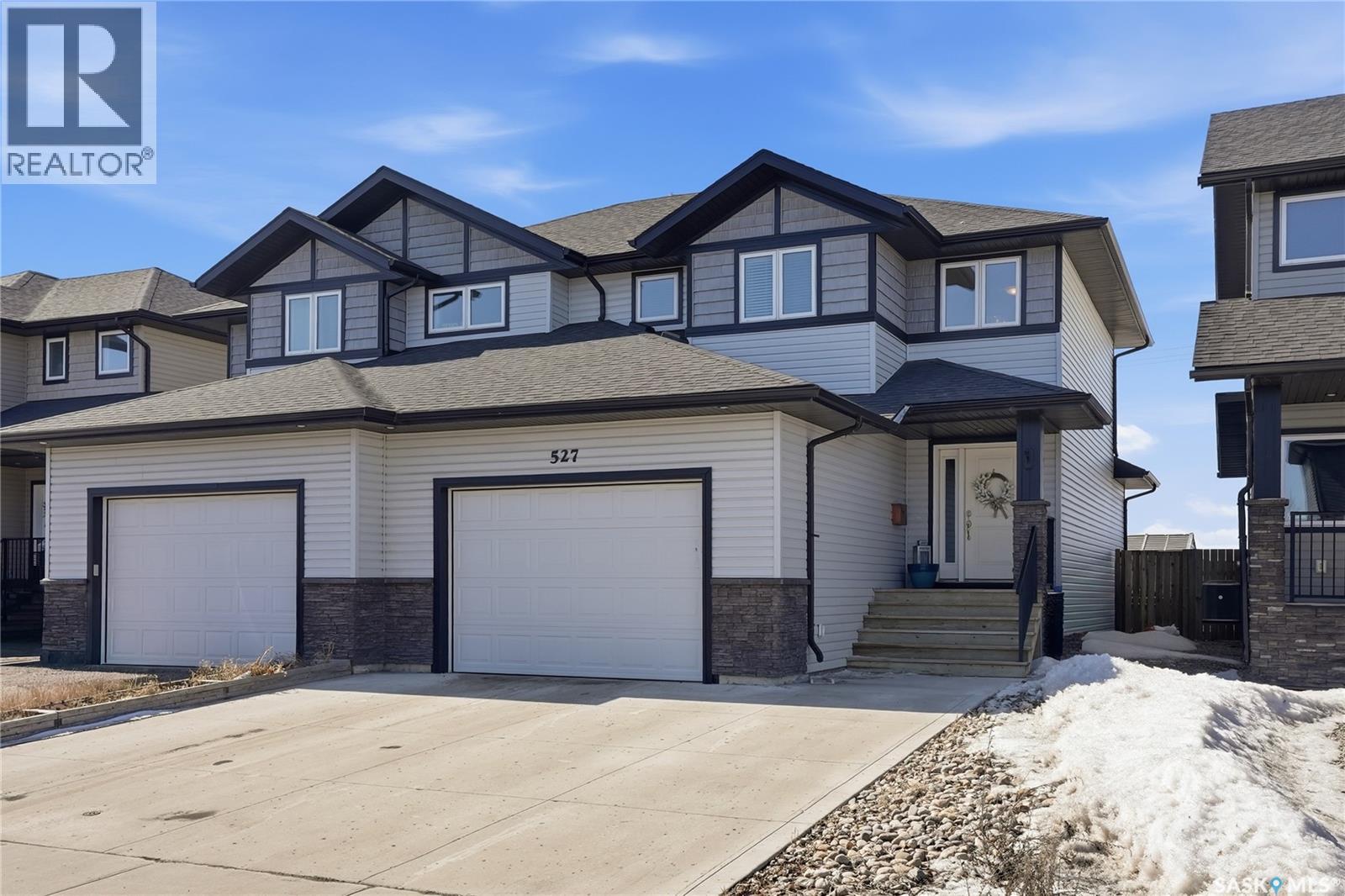 527 Maple CRESCENT, Warman, Saskatchewan