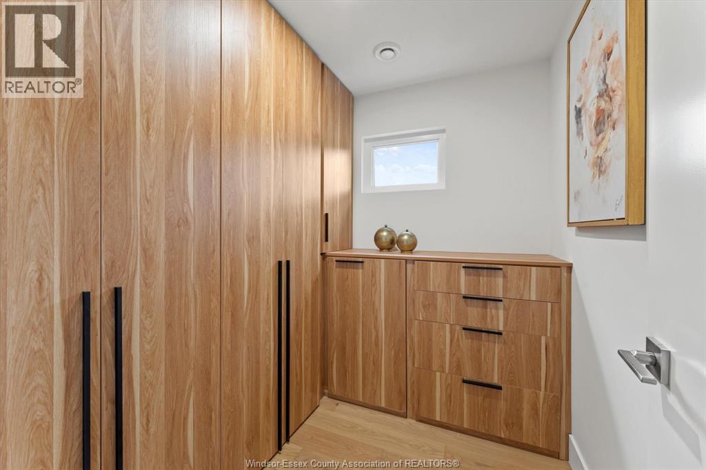 2371 Riverside Drive West, Windsor, Ontario  N9B 1B1 - Photo 29 - 26007347