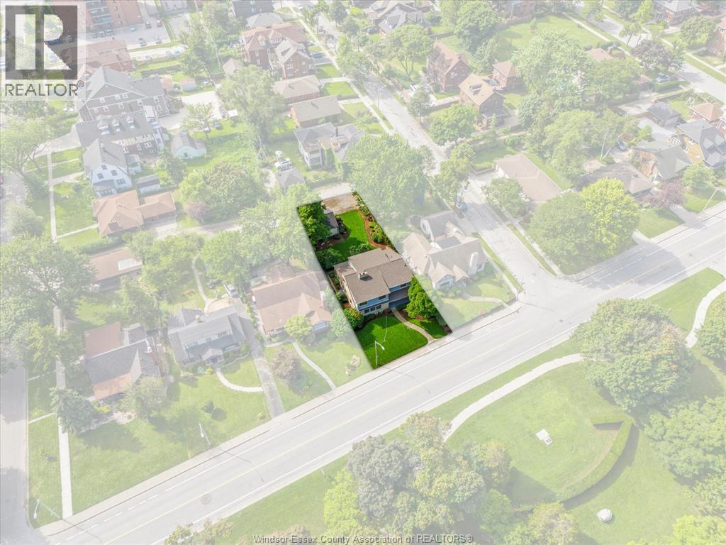 2371 Riverside Drive West, Windsor, Ontario  N9B 1B1 - Photo 46 - 26007347