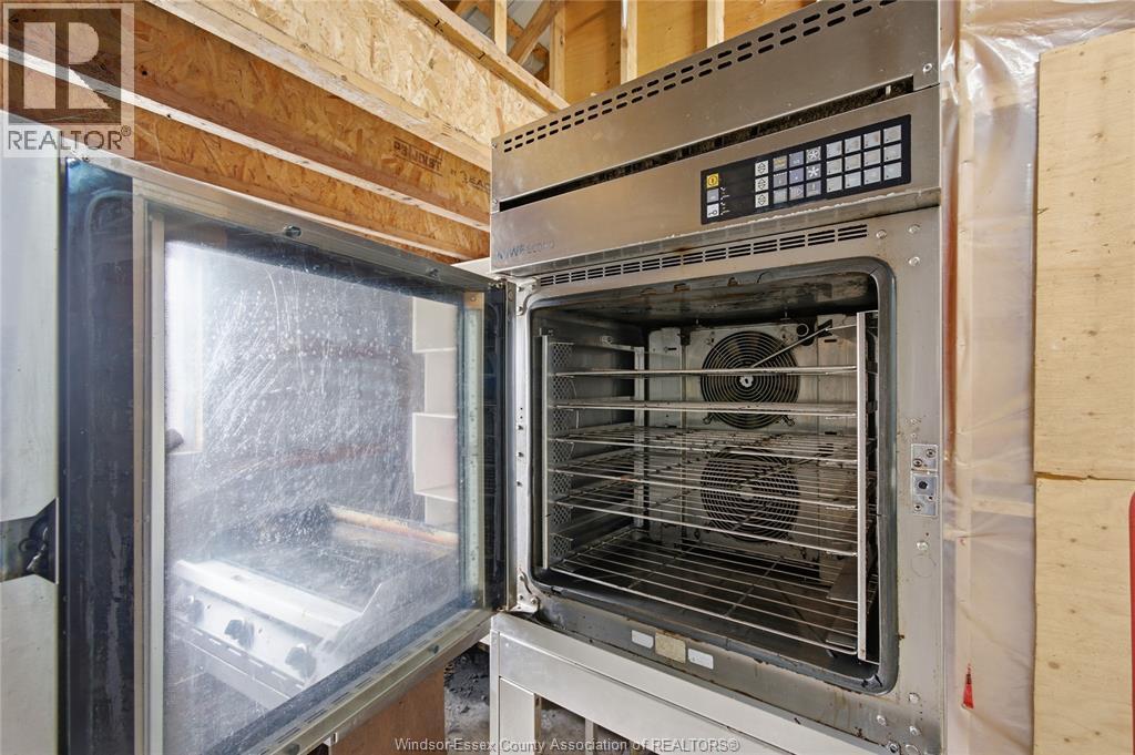 6665 Concession Rd 10, Windsor, Ontario  N0R 1K0 - Photo 14 - 26007317