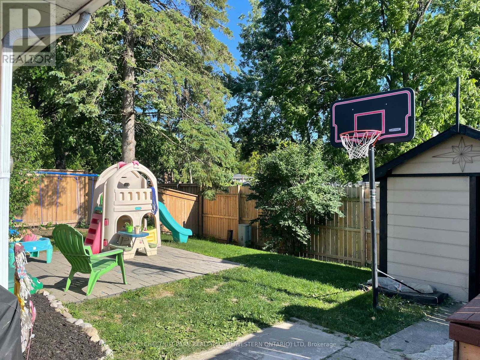 148 Green Valley Drive, Kitchener, Ontario  N2P 1C4 - Photo 24 - X12967454